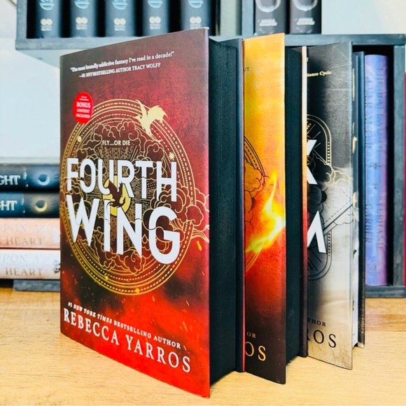 FOURTH WING Holiday Edition +IRON FLAME First Edition + ONYX STORM First Edition - Picture 1 of 10